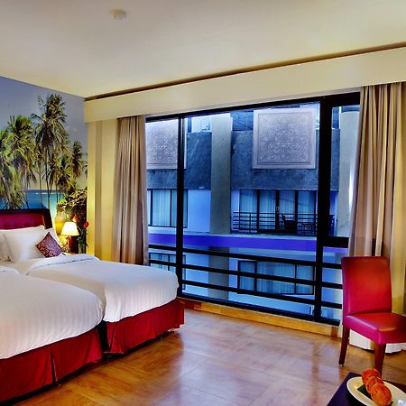 Kuta Central Park Hotel Екстериор снимка