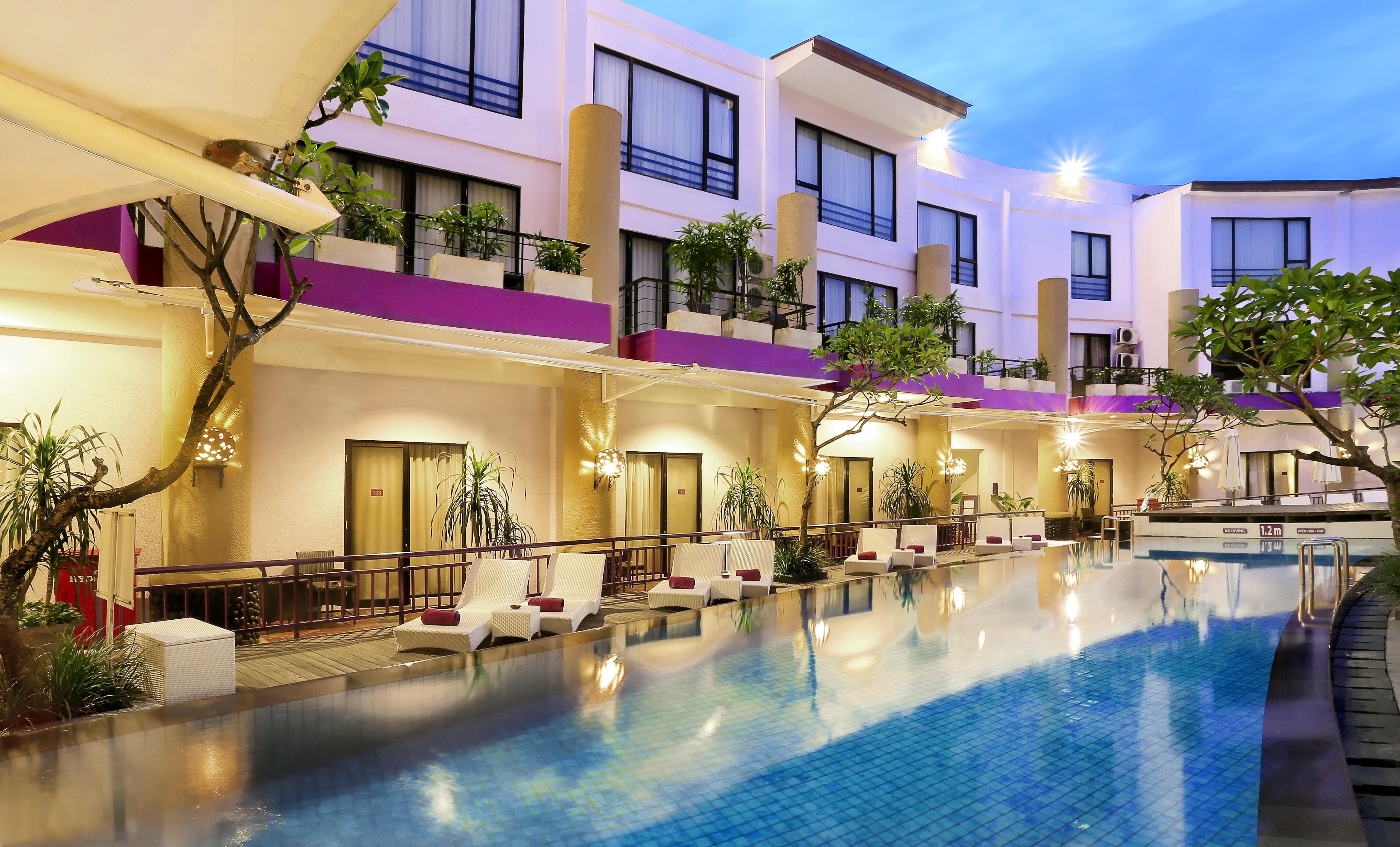 Kuta Central Park Hotel Екстериор снимка